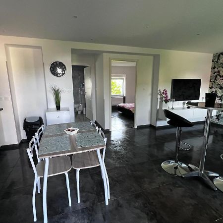 Superbe Appartement Danjoutin Экстерьер фото